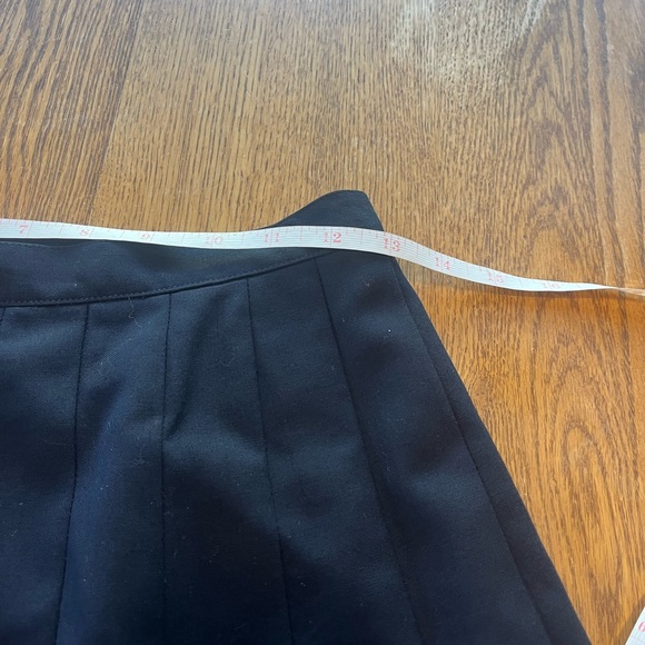 Vintage Wool Pleated Long Navy Midi Skirt Size 8 Lined •Measurements• - Picture 8 of 8